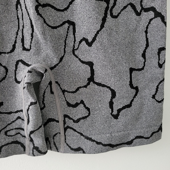 Grey and black workout set - Size S - Picture 7 of 12